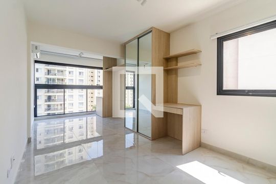 Studio de kitnet/studio para alugar com 1 quarto, 39m² em Pompeia, São Paulo