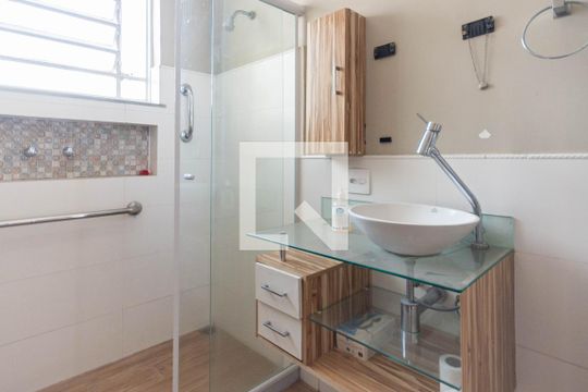 Banheiro 1 de apartamento à venda com 2 quartos, 96m² em Tijuca, Rio de Janeiro