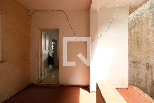 Casa 2 - Área de casa à venda com 2 quartos, 250m² em Parque João Ramalho, Santo André