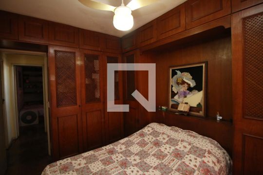 Quarto 1 de apartamento à venda com 2 quartos, 140m² em Ramos, Rio de Janeiro
