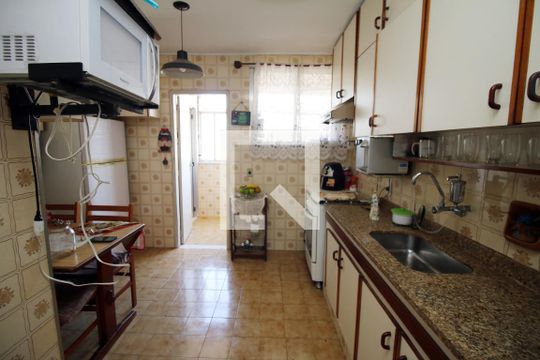 Cozinha de apartamento à venda com 2 quartos, 140m² em Ramos, Rio de Janeiro