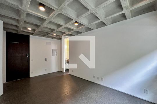 Sala/Cozinha de apartamento à venda com 1 quarto, 47m² em Cidade Monções, São Paulo