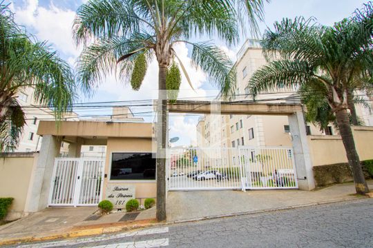 Fachada do condomínio de apartamento à venda com 2 quartos, 44m² em Parque Sao Vicente, Mauá