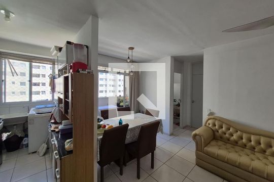 Sala de apartamento à venda com 2 quartos, 58m² em Nova Suíça, Belo Horizonte