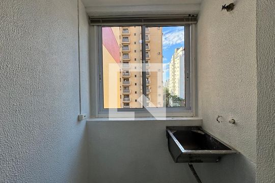 Cozinha de apartamento à venda com 1 quarto, 36m² em Centro, São Leopoldo