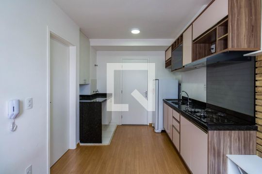 Sala/Cozinha de apartamento para alugar com 1 quarto, 24m² em Vila Nova das Belezas, São Paulo
