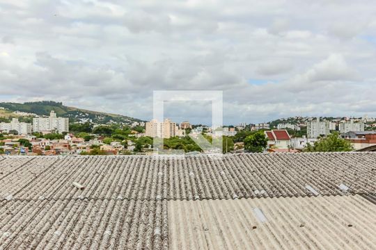 Vista Sala de casa à venda com 3 quartos, 100m² em Partenon, Porto Alegre