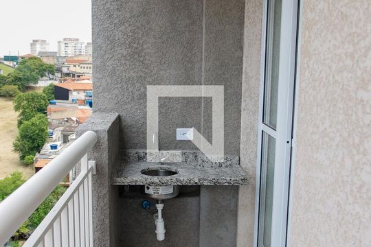 Sacada de apartamento à venda com 2 quartos, 49m² em Vila Yolanda, Osasco