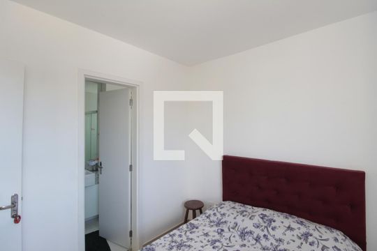 Suite de apartamento para alugar com 3 quartos, 69m² em Planalto, Belo Horizonte