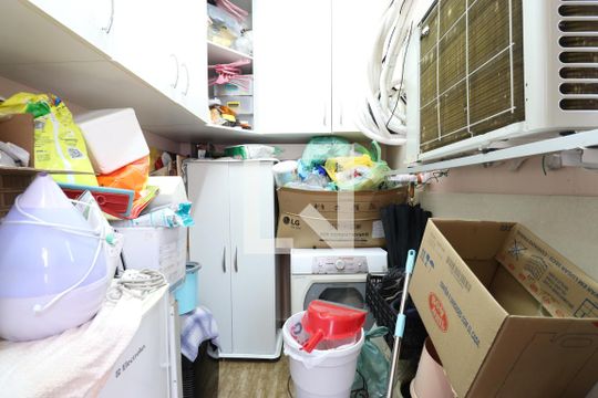 Quarto de Serviço de apartamento à venda com 3 quartos, 120m² em Barra Funda, São Paulo