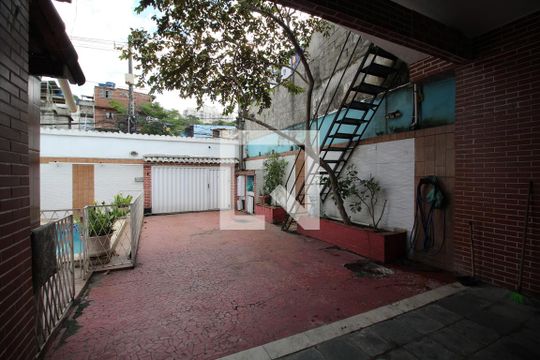 Garagem de casa à venda com 5 quartos, 260m² em Pechincha, Rio de Janeiro