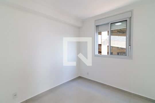 Quarto 1 de apartamento à venda com 2 quartos, 35m² em Jardim America da Penha, São Paulo