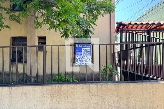 plaquinha instalada de apartamento para alugar com 2 quartos, 39m² em Inconfidentes, Contagem