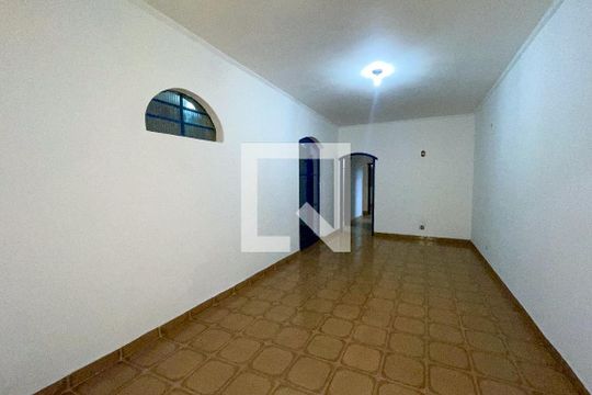 Sala de casa para alugar com 3 quartos, 360m² em Perdizes, São Paulo