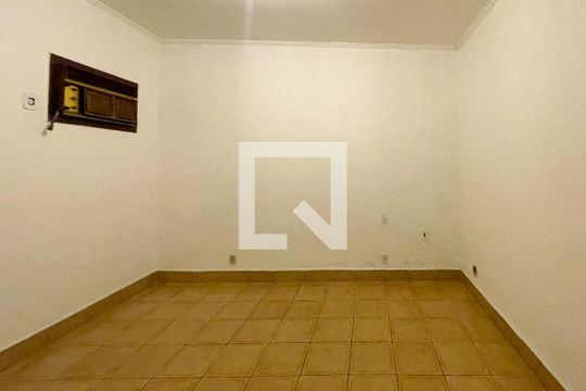 Quarto 1 de casa para alugar com 3 quartos, 360m² em Perdizes, São Paulo