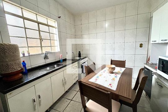Cozinha de casa à venda com 3 quartos, 175m² em Parque Residencial Jundiaí, Jundiaí