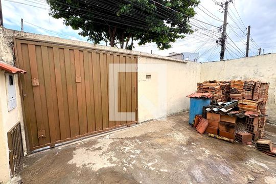 Área Externa de casa à venda com 3 quartos, 175m² em Parque Residencial Jundiaí, Jundiaí
