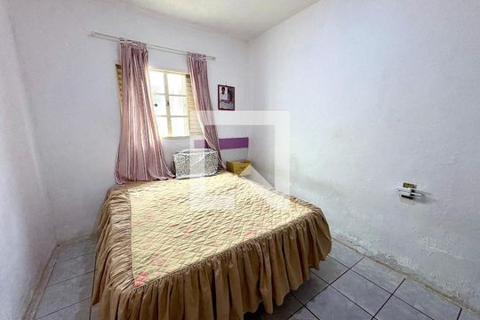 Quarto 2 de casa à venda com 3 quartos, 175m² em Parque Residencial Jundiaí, Jundiaí