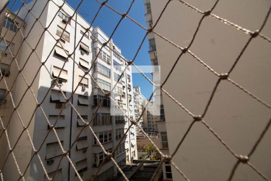 Vista da Sala de apartamento para alugar com 3 quartos, 140m² em Copacabana, Rio de Janeiro