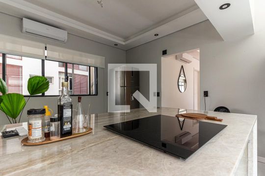 Cozinha de apartamento à venda com 3 quartos, 219m² em Higienópolis, São Paulo