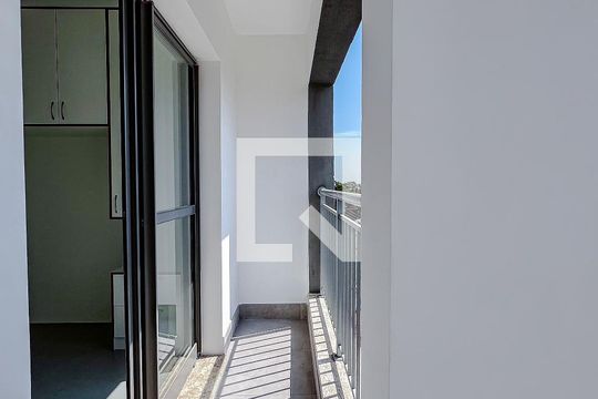Varanda de kitnet/studio para alugar com 1 quarto, 36m² em Ipiranga, São Paulo