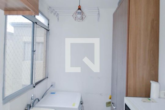 Cozinha e Área de Serviço de apartamento para alugar com 2 quartos, 42m² em Vila Nova Bonsucesso, Guarulhos