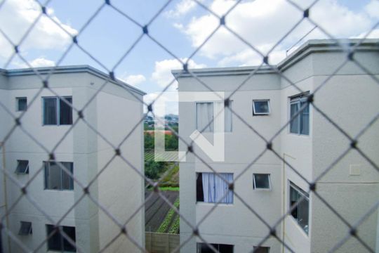 Vista do Quarto 1 de apartamento para alugar com 2 quartos, 42m² em Vila Nova Bonsucesso, Guarulhos