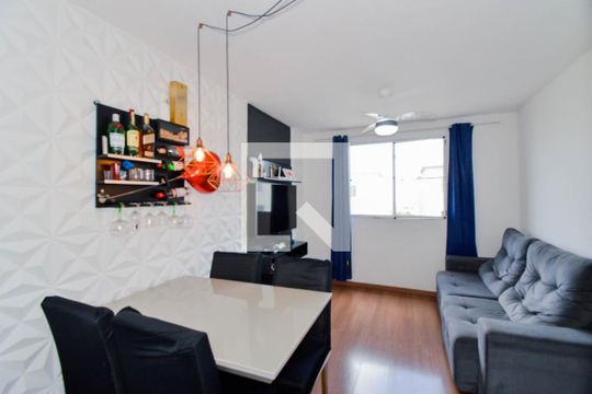 Apartamento para alugar com 2 quartos, 42m² em Vila Nova Bonsucesso, Guarulhos