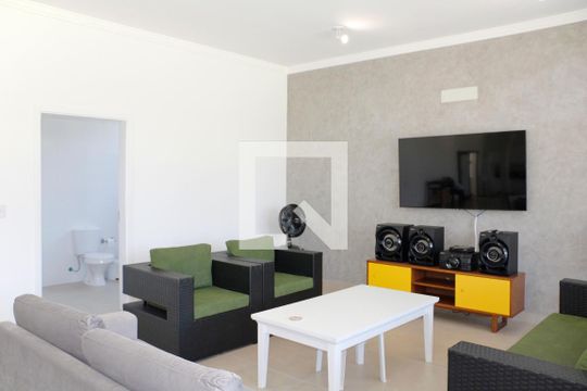 Sala de casa de condomínio para alugar com 4 quartos, 469m² em Colinas de San Diego, Vinhedo