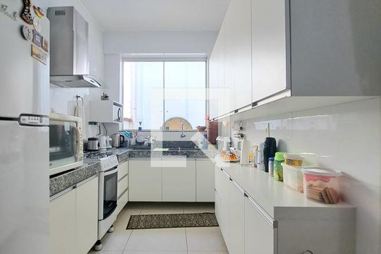 Cozinha de casa à venda com 5 quartos, 360m² em Nova Suíça, Belo Horizonte