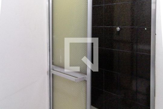 Banheiro de casa para alugar com 3 quartos, 350m² em Pacaembu, São Paulo