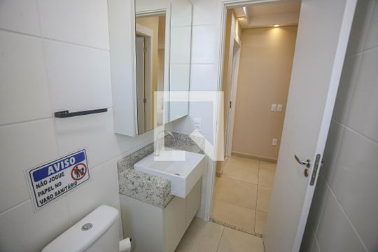 Banheiro Social de apartamento para alugar com 2 quartos, 70m² em Nova Suíça, Belo Horizonte