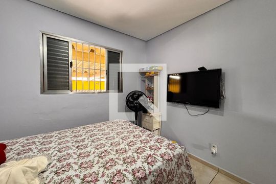 Quarto 1 de casa à venda com 2 quartos, 124m² em Parque Capuava, Santo André