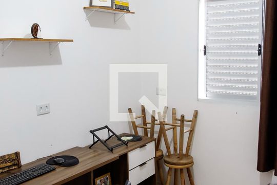 Quarto 1 de casa para alugar com 3 quartos, 137m² em Rochdale, Osasco