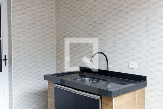 Área comum de casa para alugar com 3 quartos, 137m² em Rochdale, Osasco
