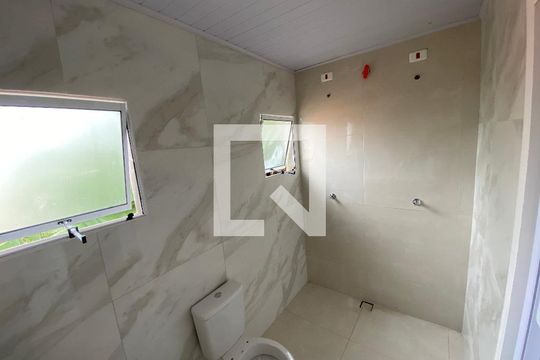 Banheiro da Suíte 1 de casa para alugar com 2 quartos, 96m² em Chácara Canta Galo, Cotia