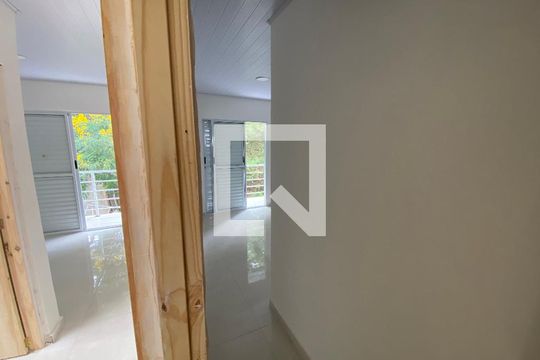 Quarto 1 e 2 de casa para alugar com 2 quartos, 96m² em Chácara Canta Galo, Cotia