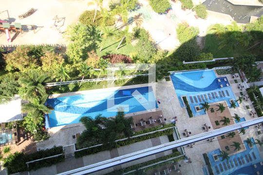 Piscina de apartamento à venda com 2 quartos, 80m² em Barra da Tijuca, Rio de Janeiro