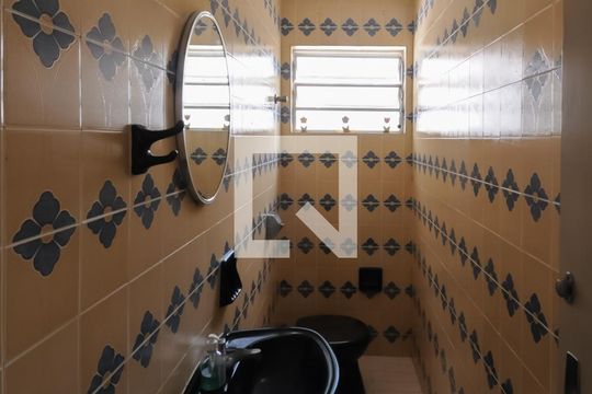 Lavabo de casa à venda com 3 quartos, 202m² em Nova Petrópolis, São Bernardo do Campo