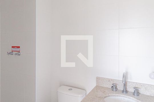 Banheiro Suíte de apartamento para alugar com 1 quarto, 38m² em Bela Vista, Osasco