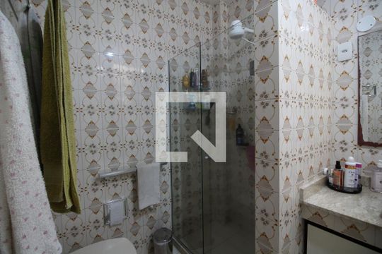 Banheiro Social de apartamento à venda com 2 quartos, 100m² em Taquara, Rio de Janeiro