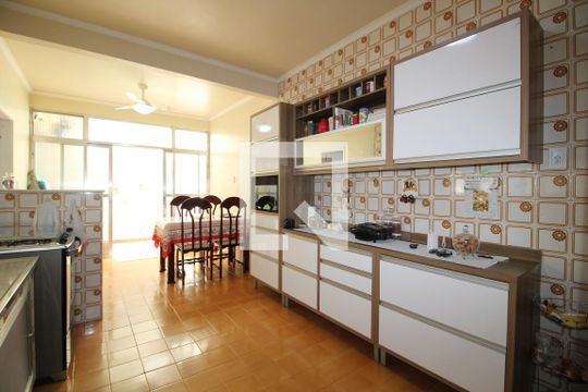 Cozinha de apartamento à venda com 2 quartos, 100m² em Taquara, Rio de Janeiro