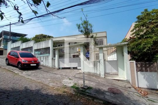 Fachada com Placa Quinto Andar de apartamento à venda com 2 quartos, 100m² em Taquara, Rio de Janeiro