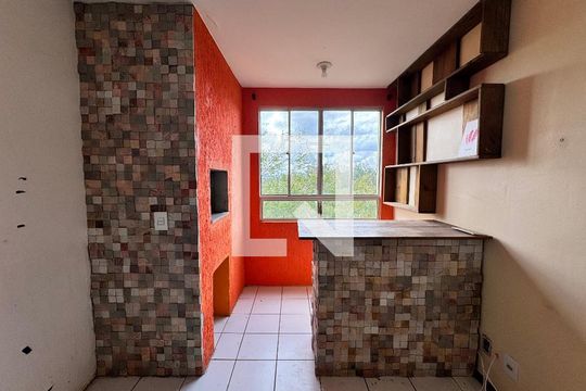 Sala de apartamento para alugar com 2 quartos, 44m² em Pinheiro, São Leopoldo