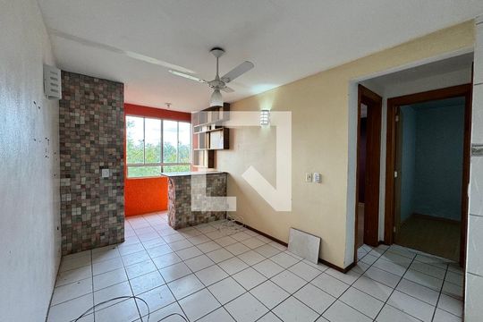 Sala de apartamento para alugar com 2 quartos, 44m² em Pinheiro, São Leopoldo