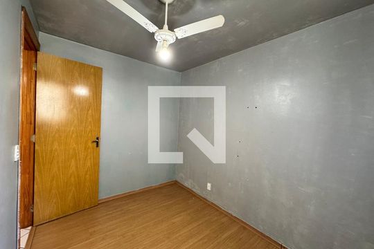 Banheiro de apartamento para alugar com 2 quartos, 44m² em Pinheiro, São Leopoldo