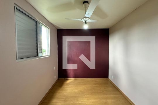 Quarto 1 de apartamento para alugar com 2 quartos, 44m² em Pinheiro, São Leopoldo