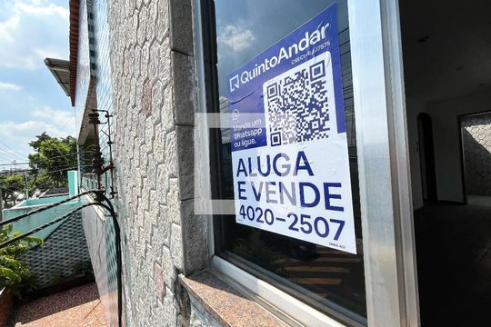 Fachada de casa para alugar com 2 quartos, 120m² em Jardim América, Rio de Janeiro