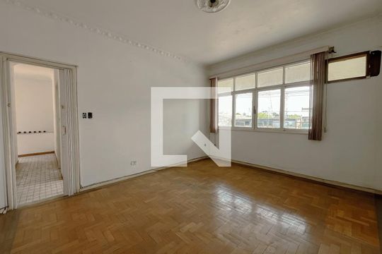 Quarto 2 de casa para alugar com 2 quartos, 120m² em Jardim América, Rio de Janeiro