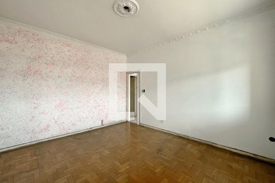 Quarto 2 de casa para alugar com 2 quartos, 120m² em Jardim América, Rio de Janeiro